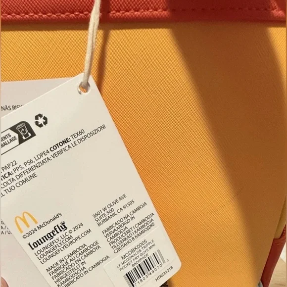 McDonald's Vintage Fry Kids Triple Pocket Mini Backpack Loungefly - Picture 11 of 12